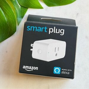 Amazon Smart Plug Works with Alexa New in Box